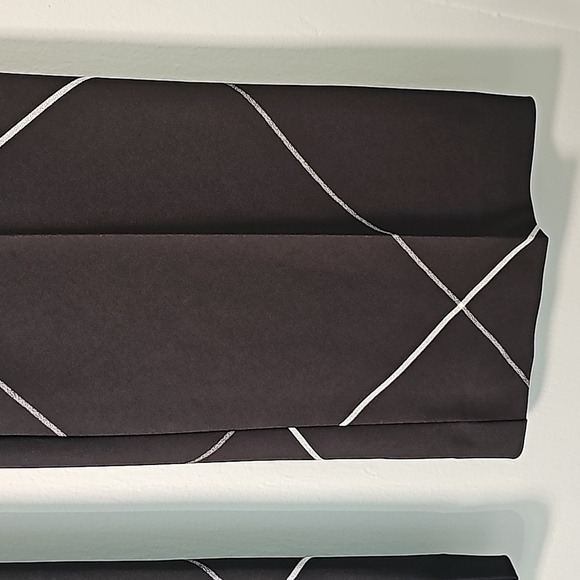 7TH Avenue trousers black with white geometric print size 4 Travel Y2K - Picture 4 of 11